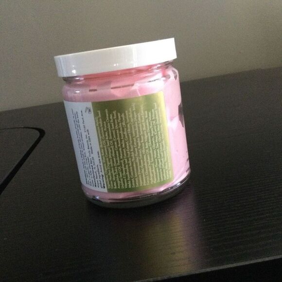 TRULY BEAUTY EXCLUSIVE COCO ROSE FUDGE JUMBO WHIPPED BODY BUTTER. - Picture 4 of 7